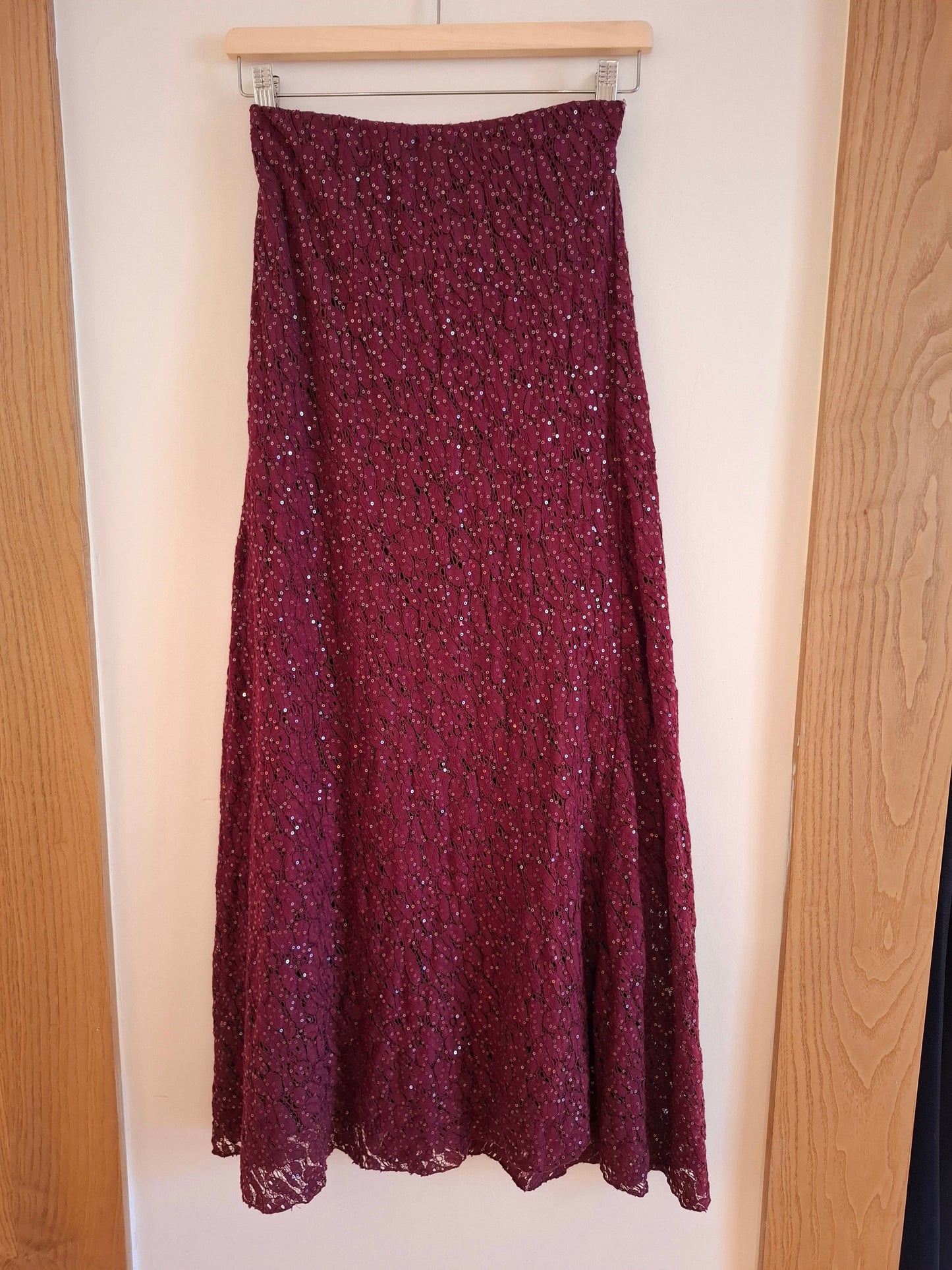 Falda Siena vino lentejuelas
