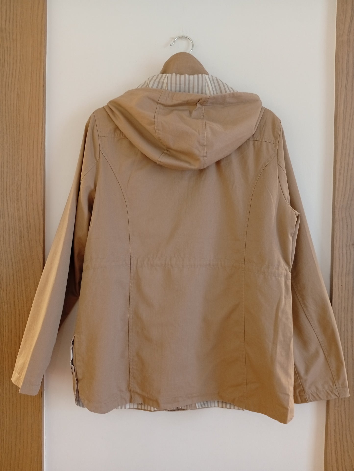 Chaqueta Amber color beige